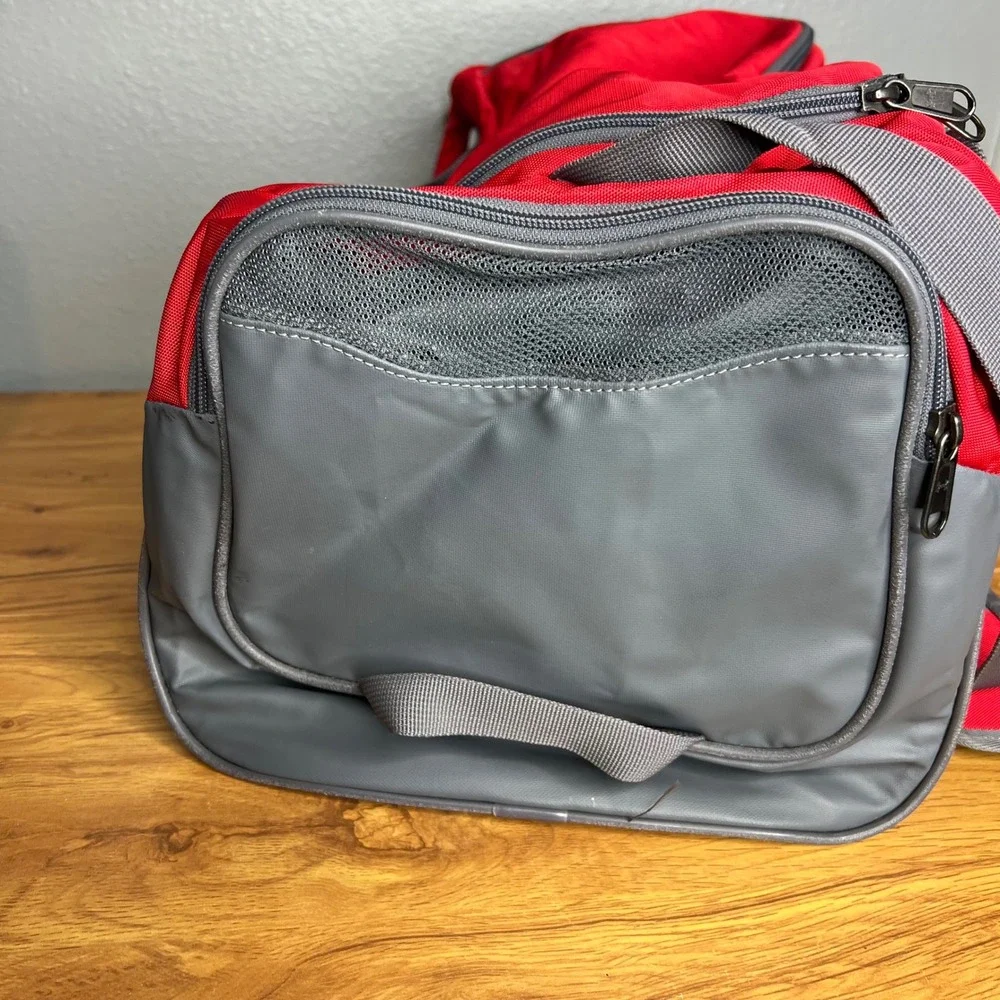 Under Armour Storm Undeniable 3.0 Duffle Gym Bag Medium Red Sports Travel